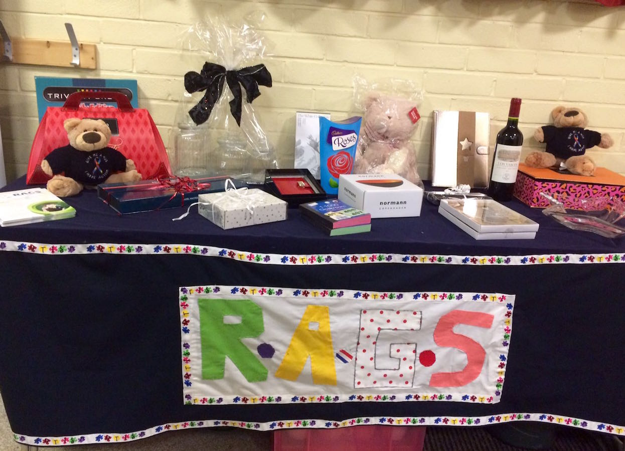 romford-autistic-group-support-quiz-night-2016-05